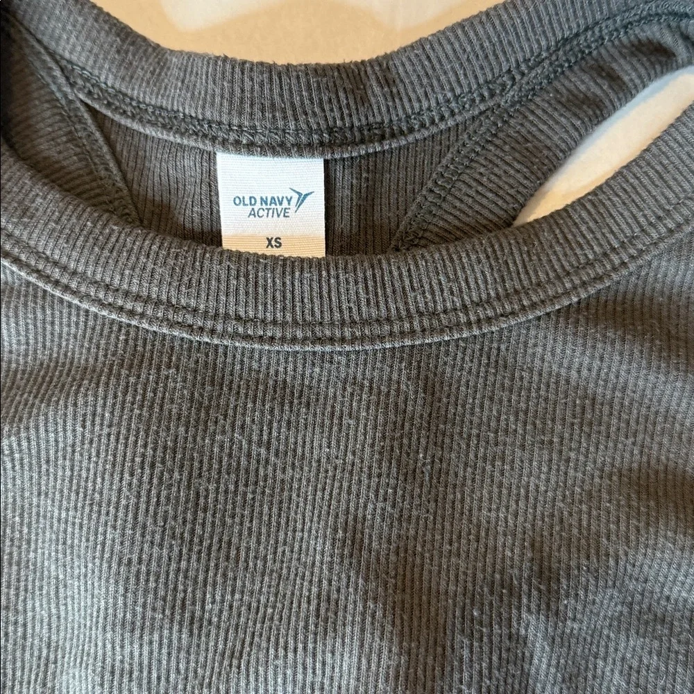 Old Navy Gray Ribbed Tank Top
